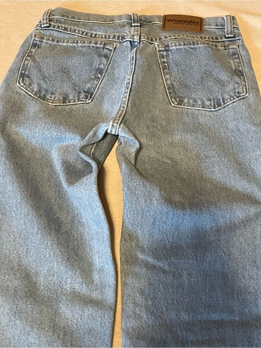 Light Blue Men's Wrangler Classic 5 pocket Straight Leg Jeans